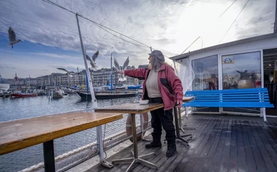 Une passagère du Bateau Genève